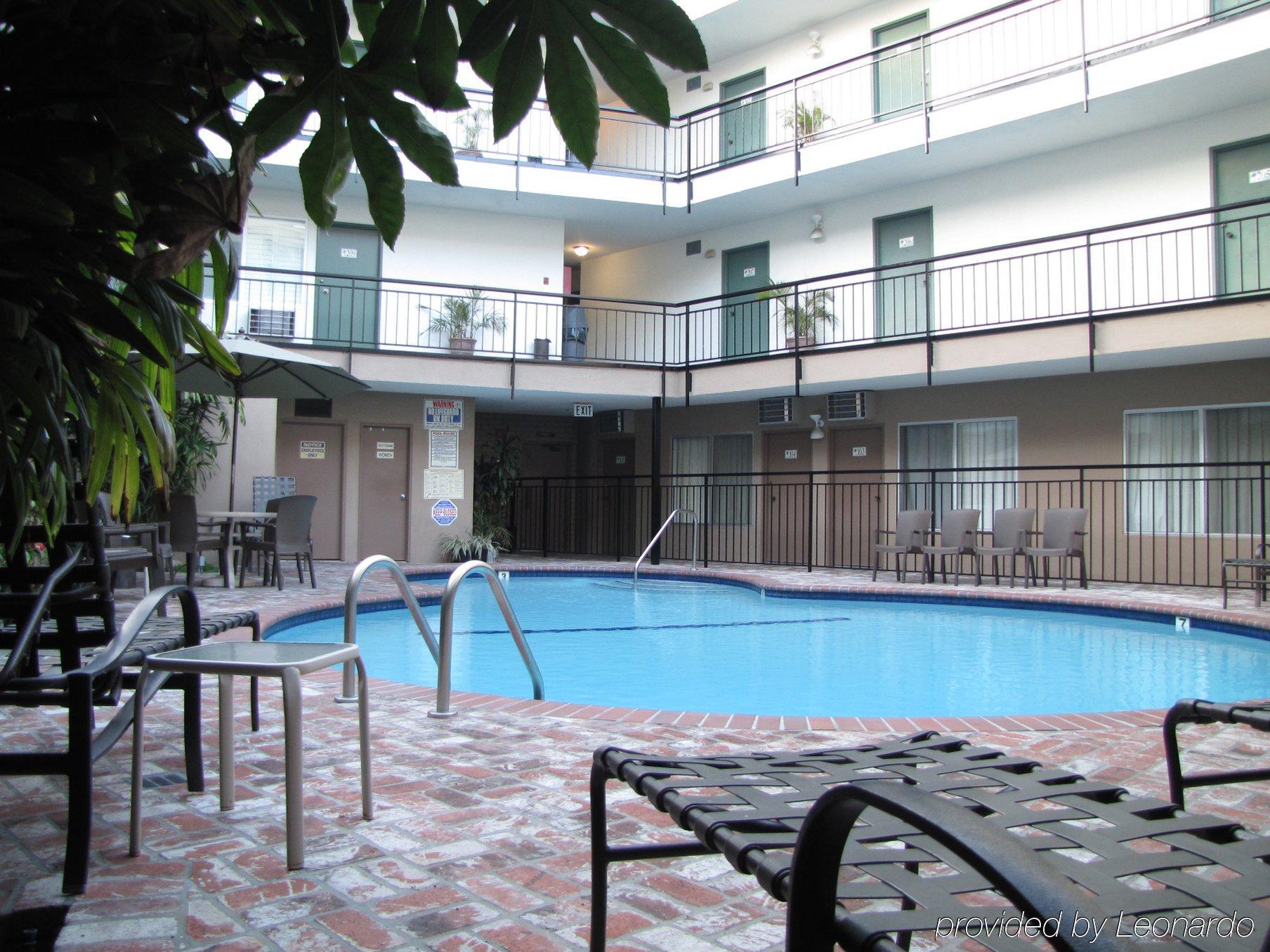 Dunes - Wilshire (adults Only)